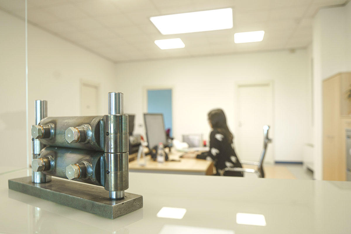 Salari Hydraulic Cylinders - Produzione di cilindri oleodinamici